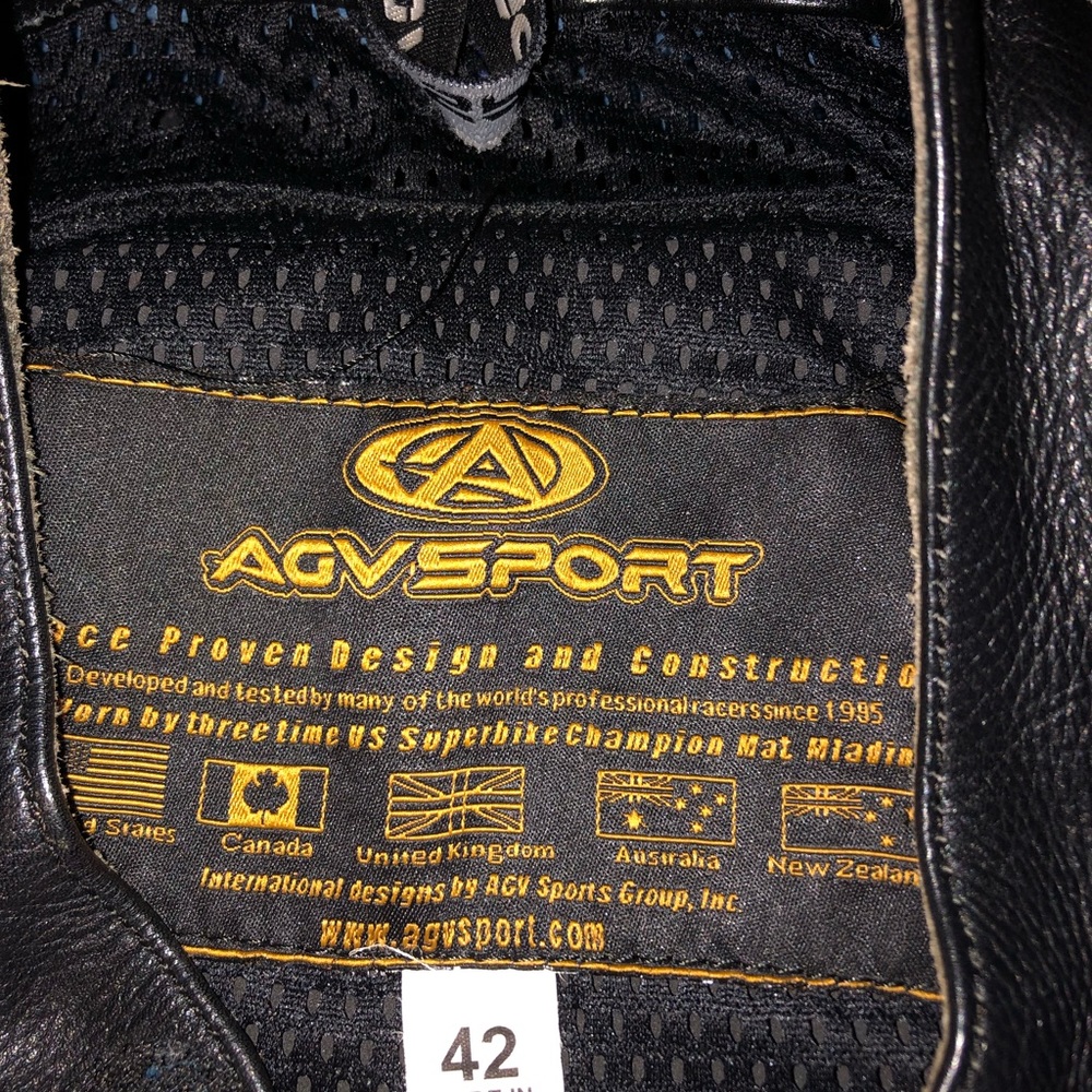 Suzuki Riding Jacket - Picture 4 of 5
